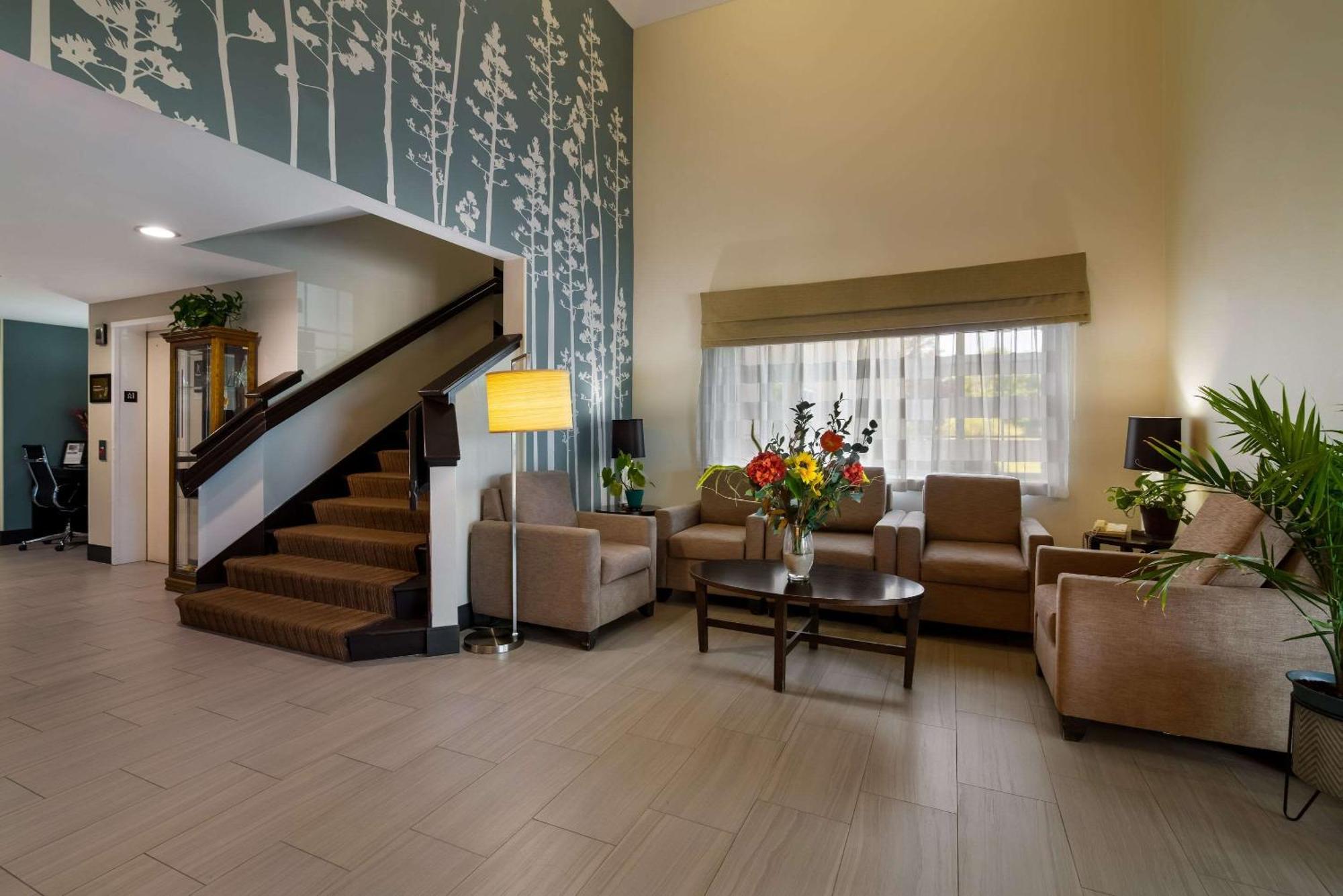 Garner Hotel Londonderry - Manchester By Ihg Exterior photo