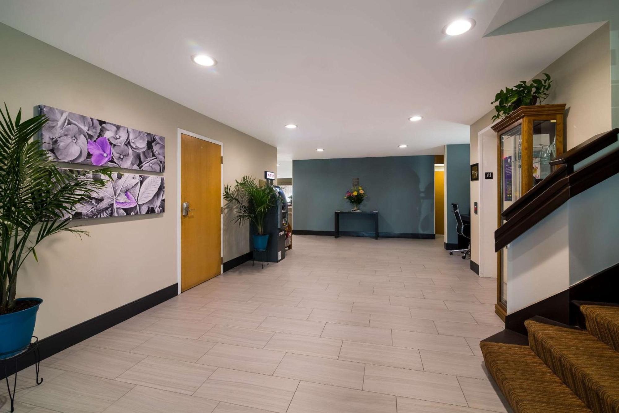 Garner Hotel Londonderry - Manchester By Ihg Exterior photo